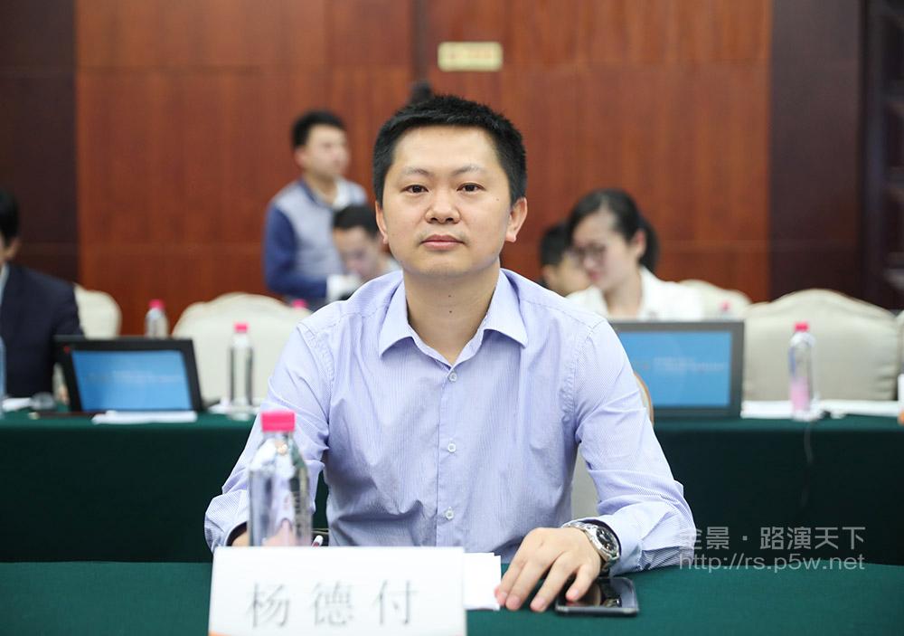 市全景网络有限公司董事 程春生深圳市全景网络有限公司总经理助理